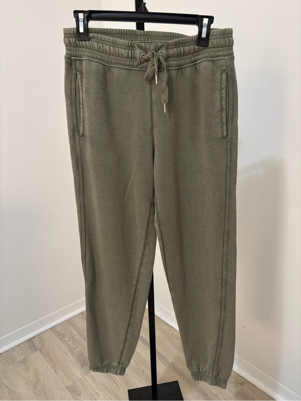 Aerie Olive Drawstring Jogger Pants